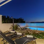 Awesome In Hébergement de vacances Linardići