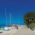 Prázdninový dům Awesome In *