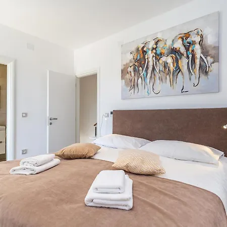 Casa vacanze In With Wifi Linardići