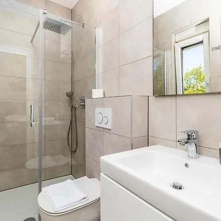 In With Wifi Linardići